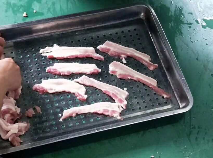 切丁機卸下一付刀組切肉片效果